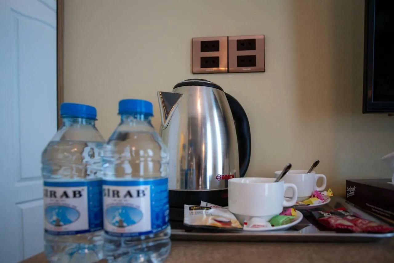 Boutique Hotel Avenue Baku 3*,